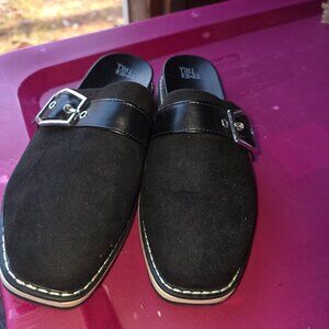 Time and Tru - Suede black mule - size 6